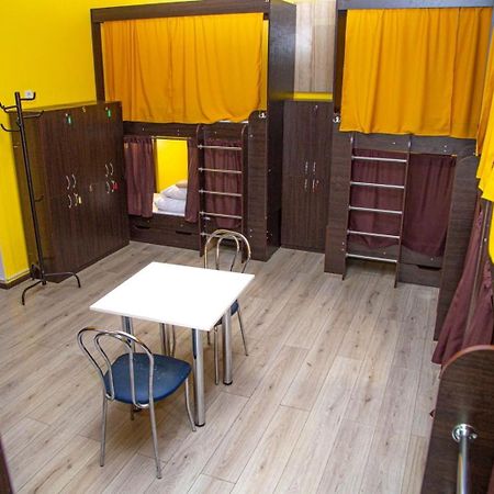Sun City Hostel 4 Κίεβο Εξωτερικό φωτογραφία